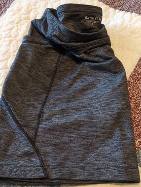 Athleta Heathered Charcoal Performance Skirt